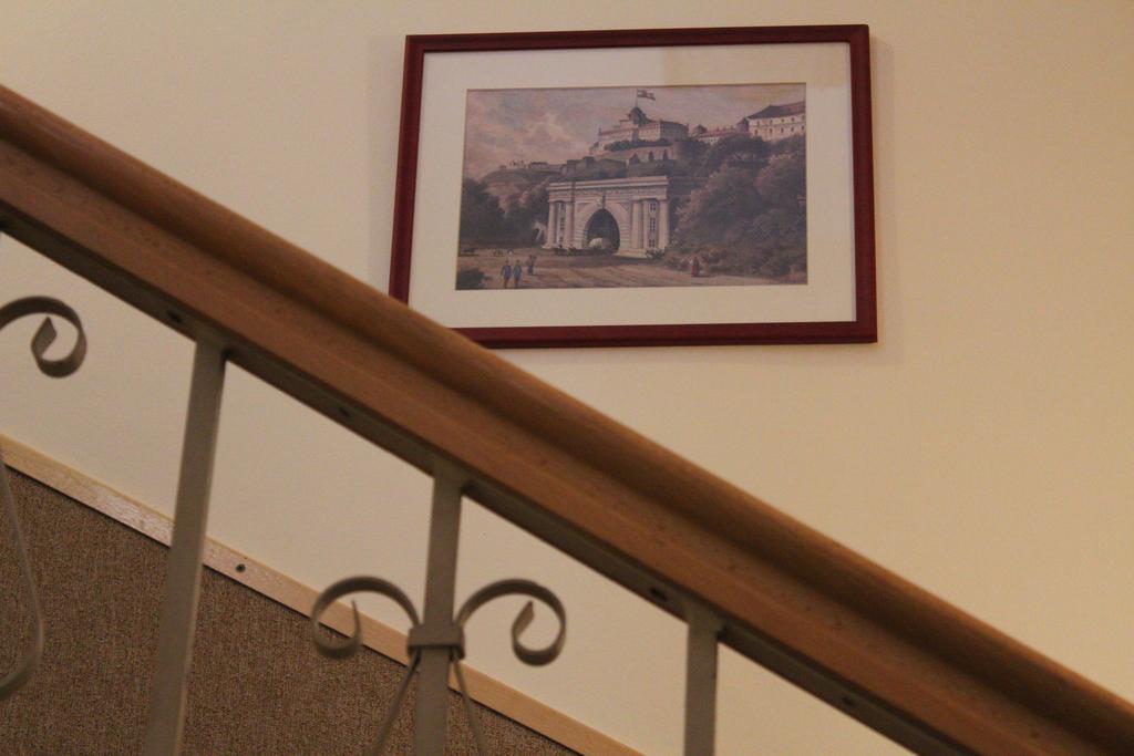 Budavar Bed And Breakfast Budapest Ngoại thất bức ảnh