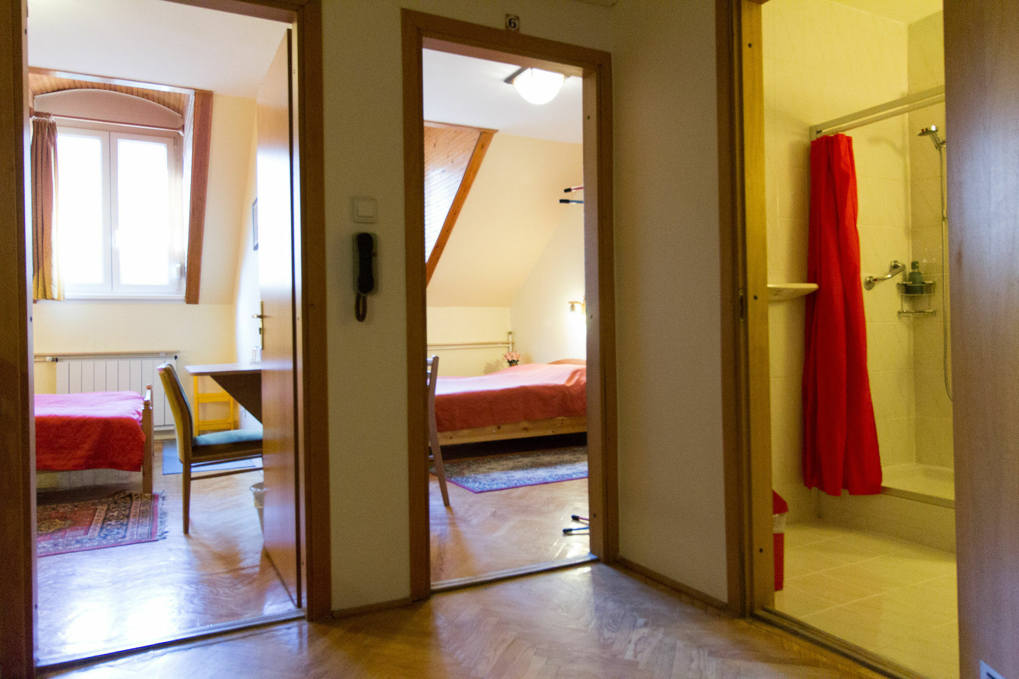 Budavar Bed And Breakfast Budapest Ngoại thất bức ảnh